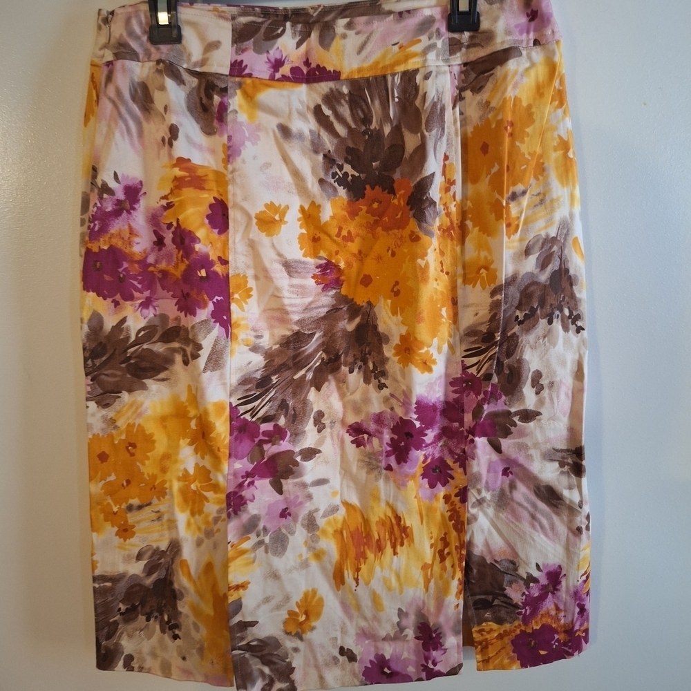 Sunny Leigh Floral Pencil Skirt - Picture 2 of 6